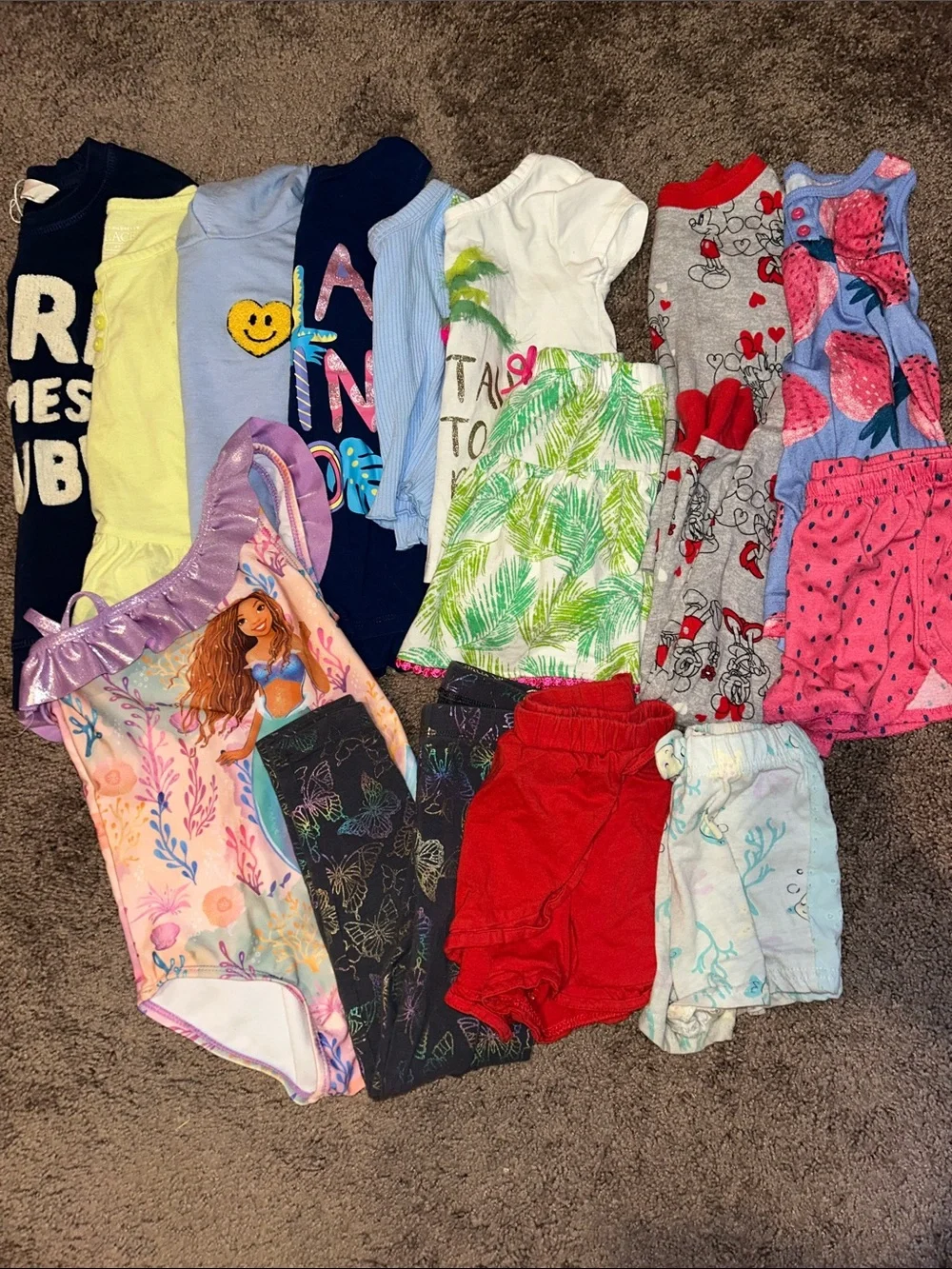 Toddler girls 4T spring/summer top, pjs, swimsuit, shorts bundle!!